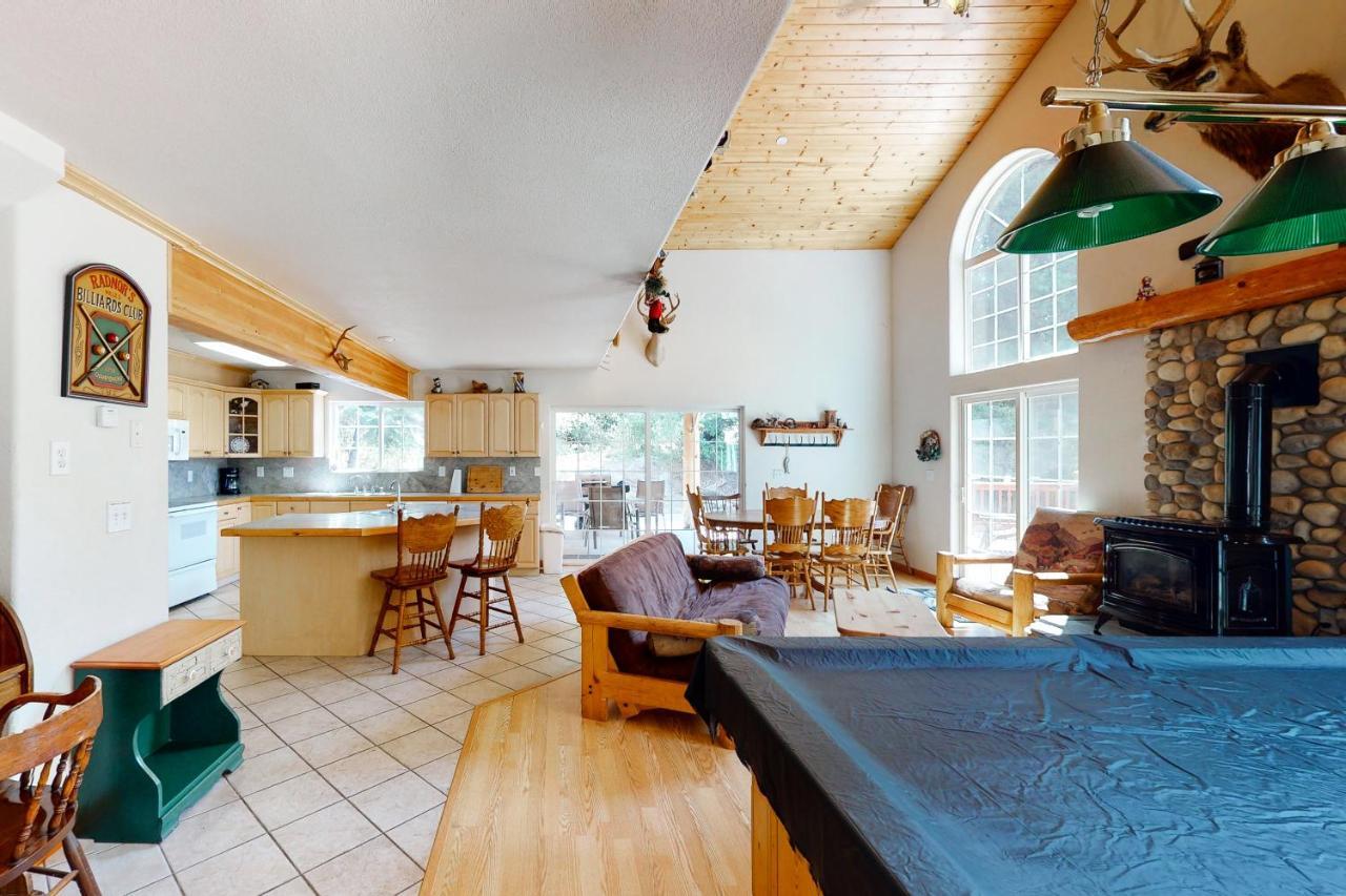 Papas Mountain Villa Shaver-tó Kültér fotó