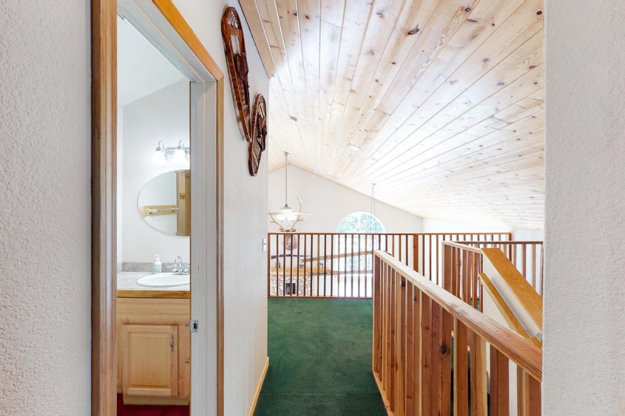 Papas Mountain Villa Shaver-tó Kültér fotó